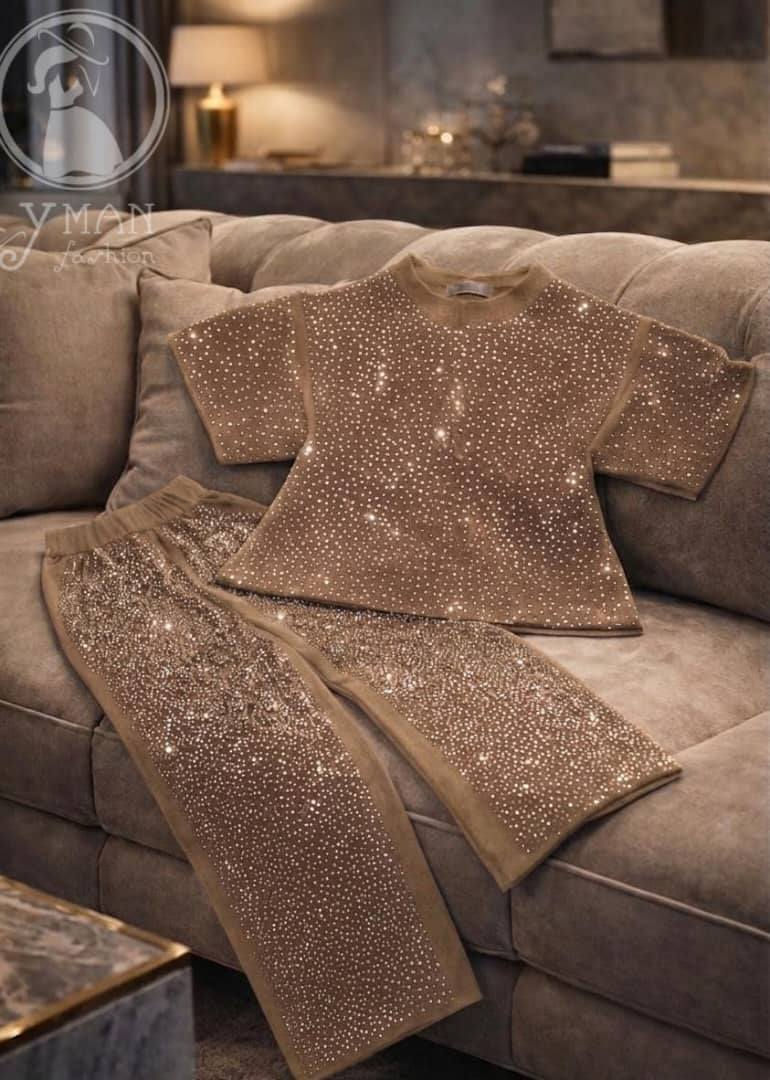 #جديدددد🤩
بيجمة  توفليس قطن  تركي مكفول
ستراس سليكون كبس حراريّ🥰 
الألوان عدد(3)
الأسود.. البيج..الخمري
عدد السيري 6قطع
قياسين بلبس من ال36لل46
قطعة مكفولة بكل تفاصيلها☺️
صور واااقع 
السعر  280 الف


**إذا كنت صاحب هذا الإعلان وتريد حذفه لأي سبب، رجاءا أرسل رسالة إلى الدعم الفني**