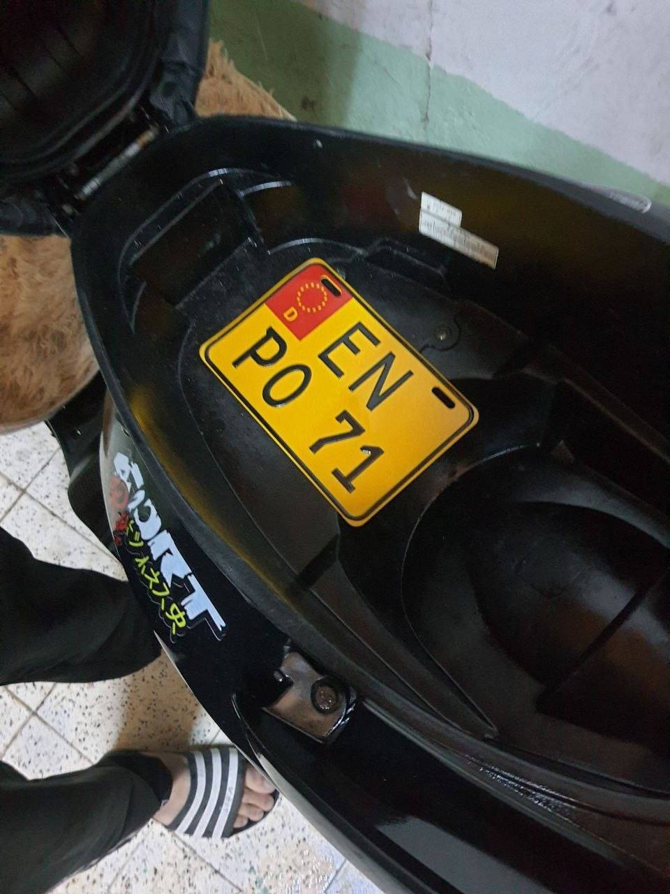 سلام عليكم سكنس نثية ياباني 110 ستان حساس كهربائي شعلة معدل الدرجة خير من الله كهربائيات كلها تشتغل ونكرة سلف سعر 700 وبيها مجال الشراءي يتصل واتس على رقم ***********
