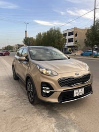 حبايب  من رخصة الجميع  كيا سبورتج خليجي  موديل 2020   ماشيه73 الف كيلو...