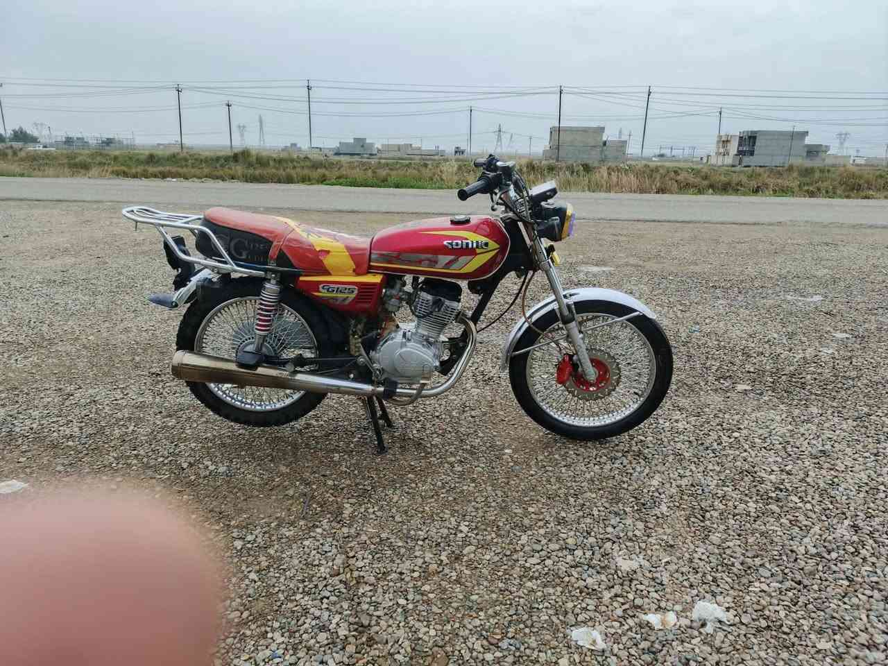 السلام عليكم
دراجة للبيع تايكر مديل ٢٤ 
كفاله عامه 
أوراق كاملة 
سعر ٦٠٠  
وبيها مجال قليل 
مكاني ديالى دلي عباس


**إذا كنت صاحب هذا الإعلان وتريد حذفه لأي سبب، رجاءا أرسل رسالة إلى الدعم الفني**