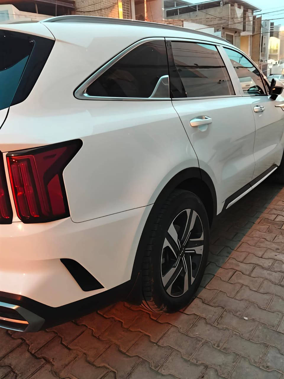 سورنتو موديل 2022
مكينه 6سلندر 

ثلاثه قطع تبريد 

بنراما 

السيارة رقم اربيل 

كاميرا خلفيه 

كشنات كهربائيه 

ثلاث بصمات 

مع التشغيل عن بعد 

گير ماوس 

وضعيات قيادة 

مع مواصفات اخرى 

ماشيه 47

السنويه الى 2027

المكان نجف 

للاستفسار ***********
