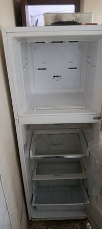 للبيع 07829672355
