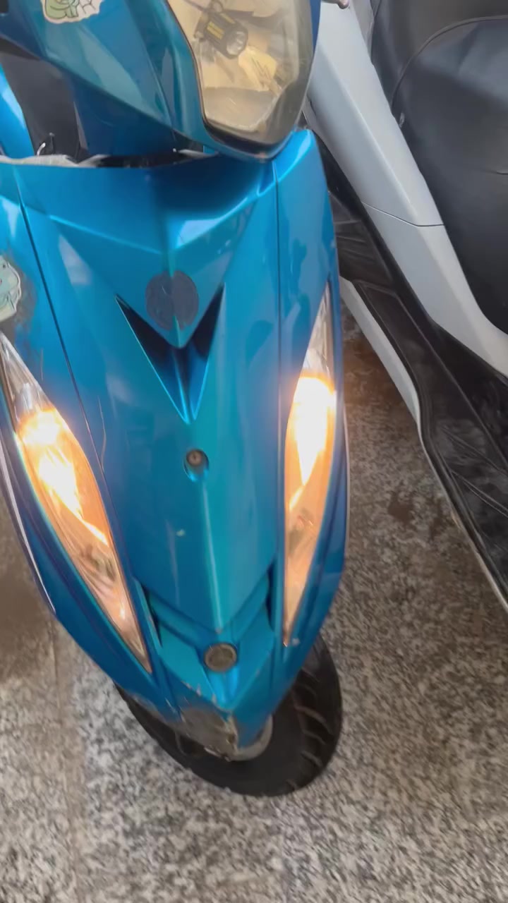 السلام عليكم
دراجه  gtr للبيع الدراجه كفاله عامه خير من الله ما عوزها برغي مال رمبه 
مكاني الغزاليه
رايدها ب 900 وبيها مجال قليل 
رقمي ***********
