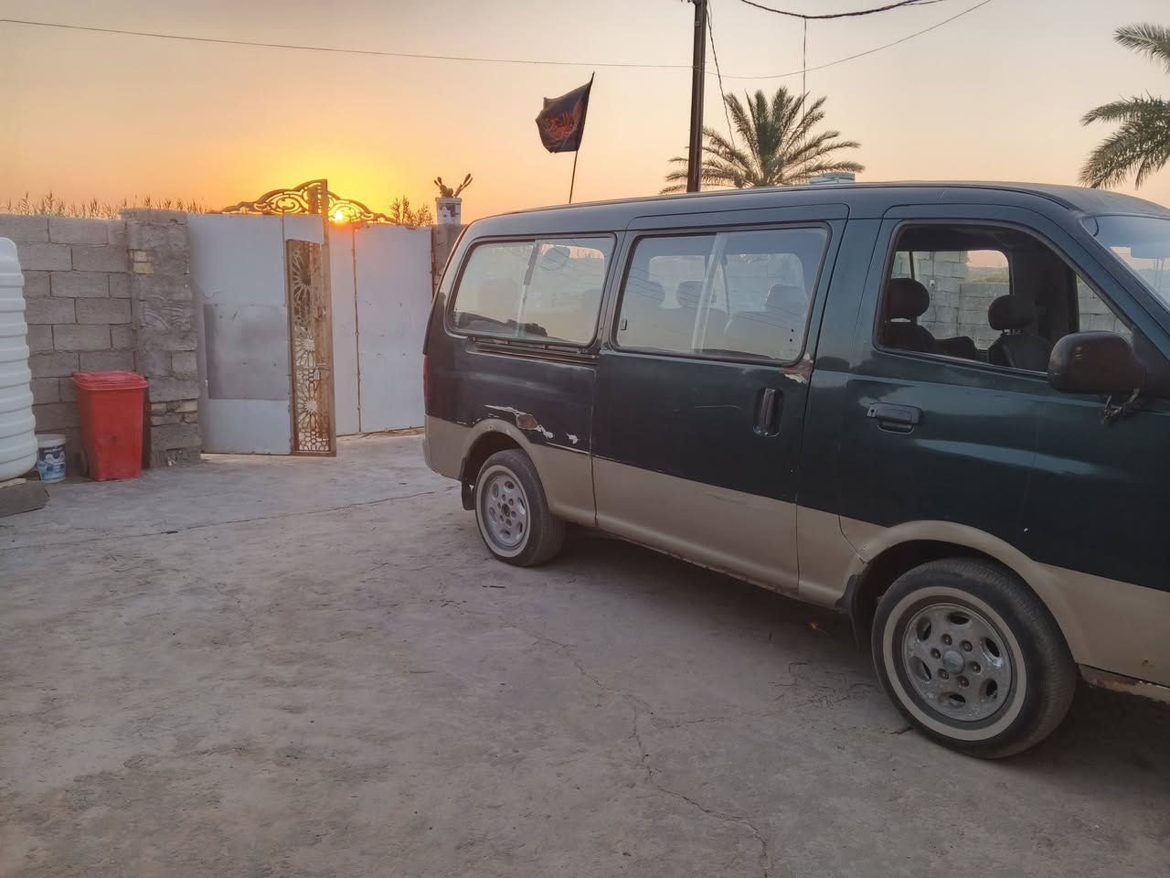سلام عليكم بريجو لبيع موديل 1996 مكينه كير اكسن مكفول تواصل عله هاذه رقم ***********  عنوان بغداد معامل سعر 54بيهه مجال
