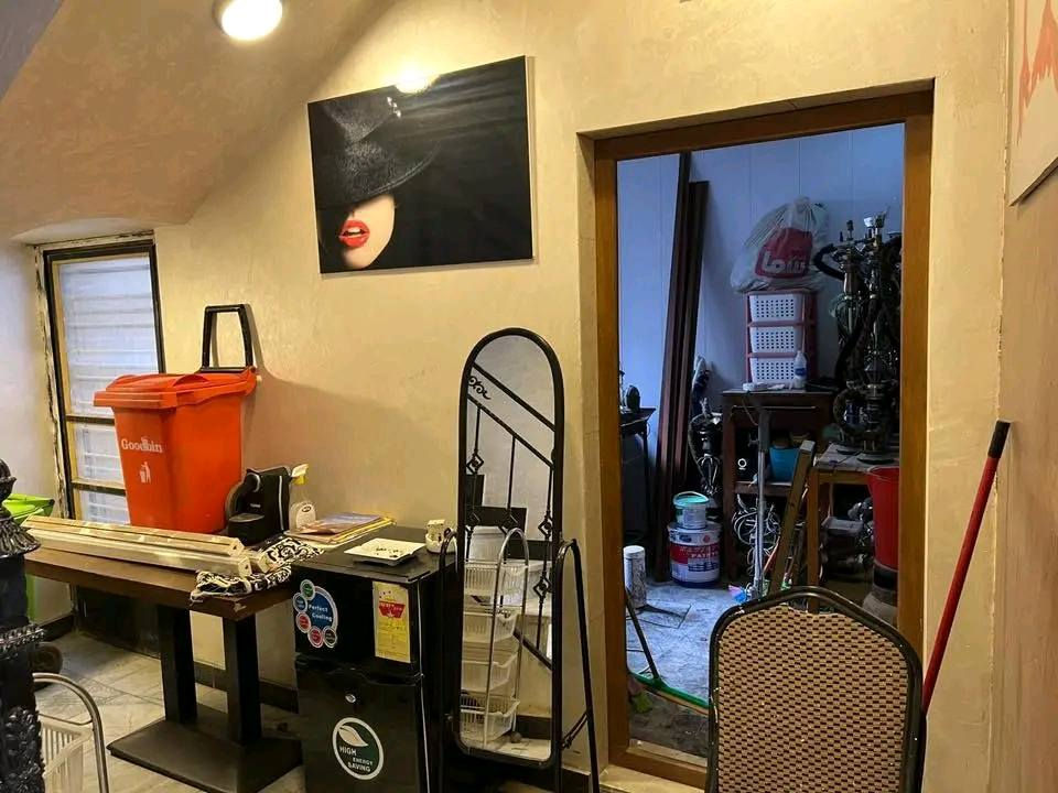 فرصة عمره الي يريد يجهز مطعمه بافخم شي و بسعر البلاش
غراض مطعم درجة اولى للبيع  للبيع 
جدر كنتاكي 
فرن بيتزا 
طباخ صناعي 
كابسة صاج 
مثرامة لحم 
عارضة كيك 
ميز كاشير
خلاط حمص بطحينة 
خلاطات عصير 
مكينة كريب كيك
حماية فنكر  
صحون تقديم ديكورية فرنسية 
عشرات سيتات الاقداح و الاستكانات  
١٥ طاولة صاج مودرن مع ٥٠ كرسي صاج ملكي 
نراكيل 
مكينة قهوة ايطالية ١٤ مشروب 
مجمدة عارضة 
شاشات سمارت 
تخم قنفات 
البيع شروة واحدة   
كثير من التجهيزات
 الدورة مجاور كلية دجله
***********
