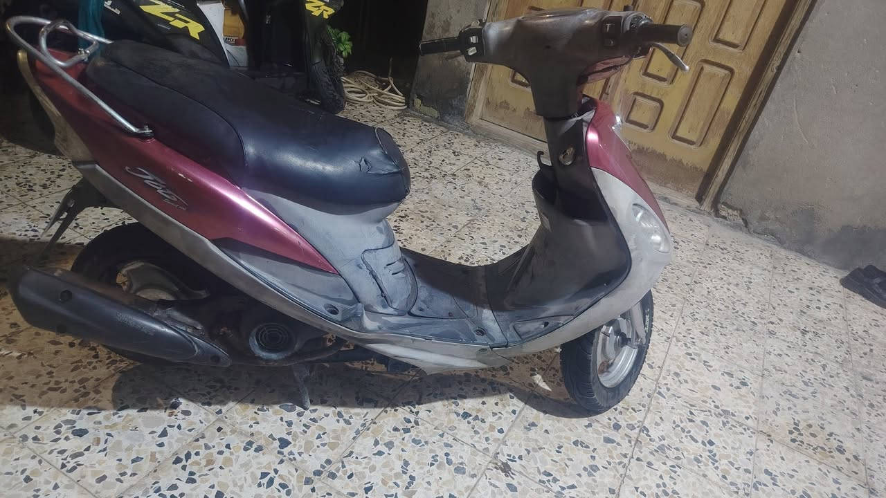 دراجه ماكس للبيع
كهربائيات شغله
سلف شغال
بدل بيه ولفات فقط
السعر 500 مو شراي لا يراسل


**إذا كنت صاحب هذا الإعلان وتريد حذفه لأي سبب، رجاءا أرسل رسالة إلى الدعم الفني**