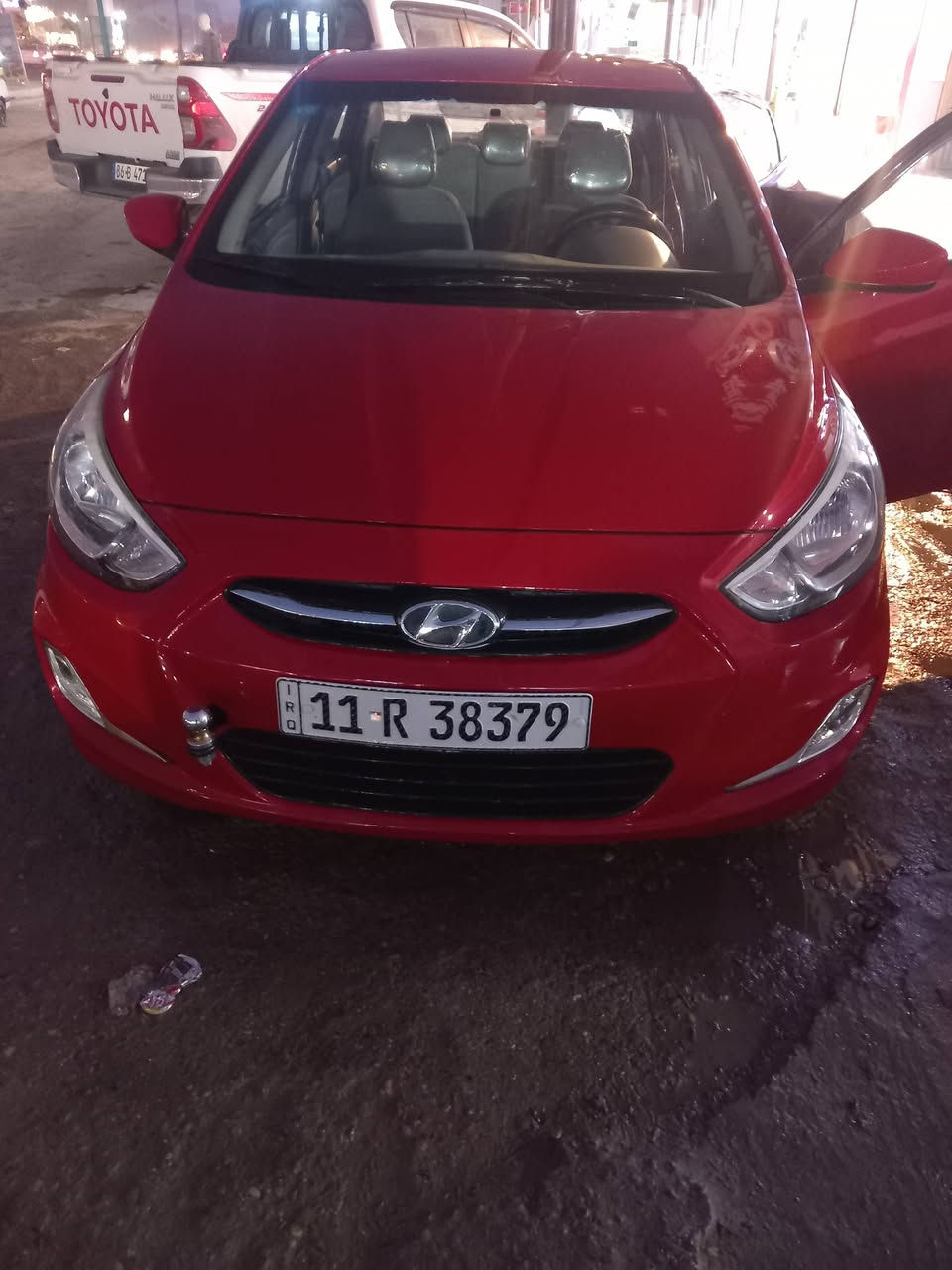 سلام عليكم اخوان اكسنت وارد أمريكي 
موديل 2015 محرك 1600  
سعر 93 عنوان بغداد الزعفرانية 
رقم الهاتف ***********
حادث موضح بل سونار
محرك كير على وضع الشركة 
تخم داير جديد
