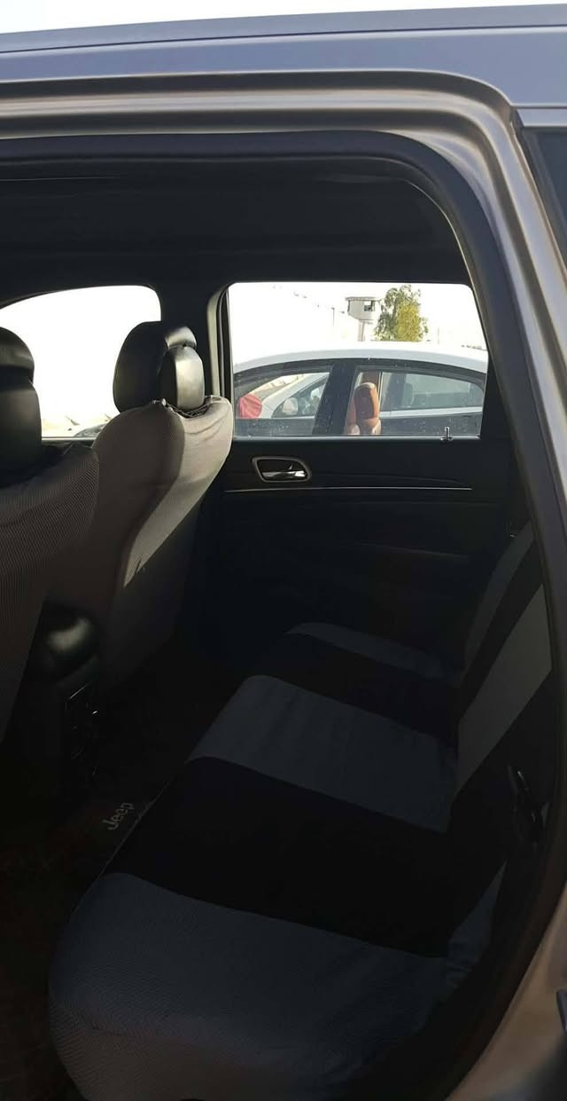 السلام عليكم
جيب موديل ١٤لمتدد
رقم بغداد صبغ احزام اثر جراد
مكينه كير تبريد كفاله 
دبل بانوراما جنطه كهرباء استيرن كهرباء
مواصفات لمتدد تحويل مباشر
حادثه جاملغ خلفي 
السعر ١٤٥بيه مجال بسيط حك الجيه 
مكان السيارة النهروان قرب سيطرة جوكر
للاتصال ***********واتس أب موجود 
سونار مرفق ويه الصور
