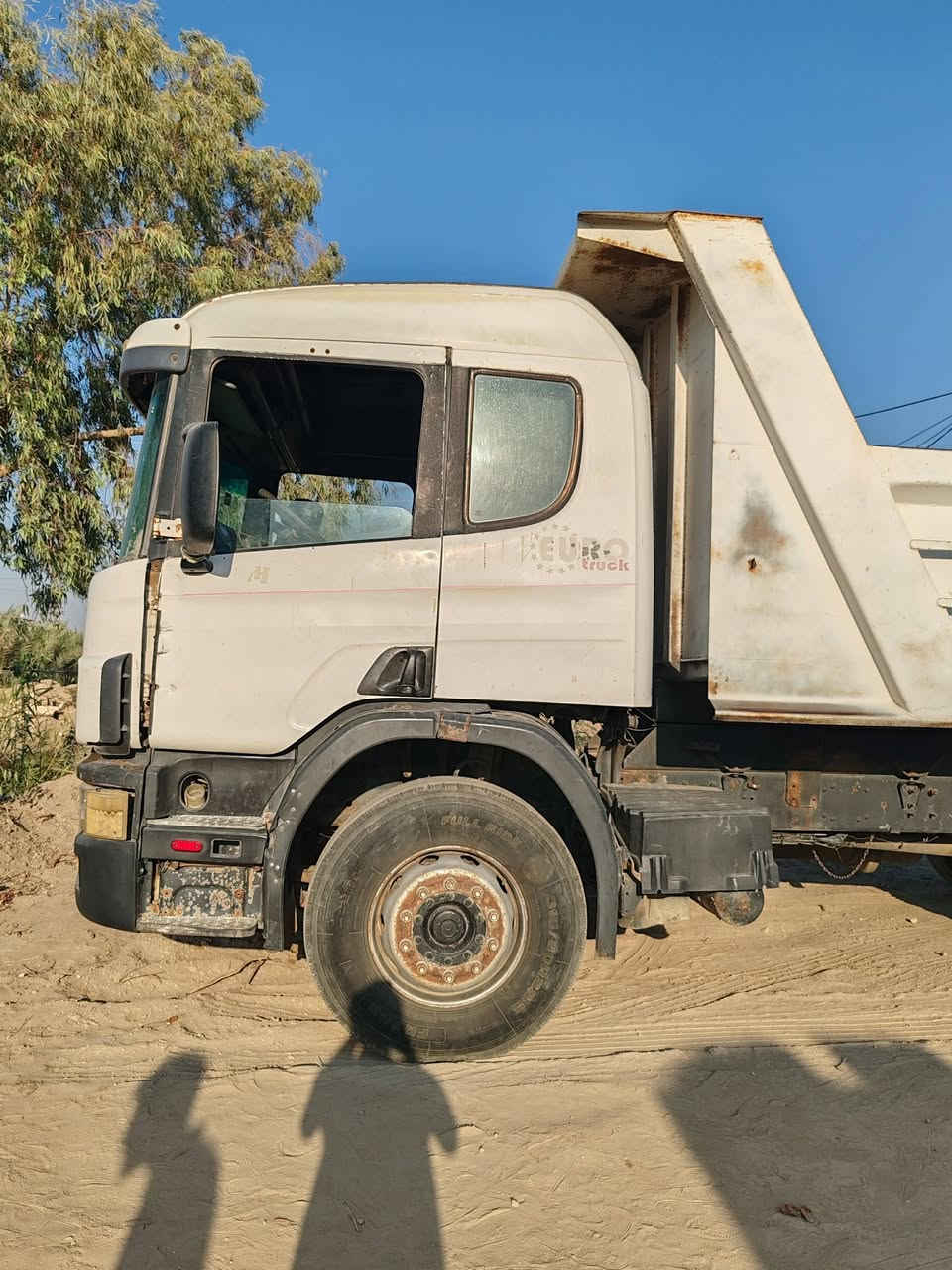 سكانيا موديل 97  رقم نكليزي ذي قار شاصي مكفول سياره جاهزه الاتصال رقم تلفون  ***********
***********
