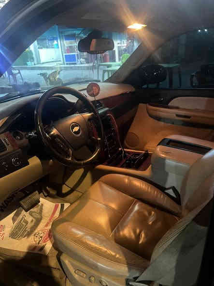 ادوات ..ادوات 
ياالله .تاهو بتره .موديل 2008 ..فوول مواصفات لون صدفي مغلفه اسود طافي ضمان سنه..ادوات ..ادوات .. .دخول جديد ..امارتيه السياره ..جديده بمعنى الكلمه .مابيها نقص اي شي .كير محرك بلكارتون ..كفاله ..من الكص ..والضربه .. والسرقه .. والفتح ..والعشائر ..مكان بغداد السعر 95  بيها مجال قليل *********** بدون مراوس بيع نقد
