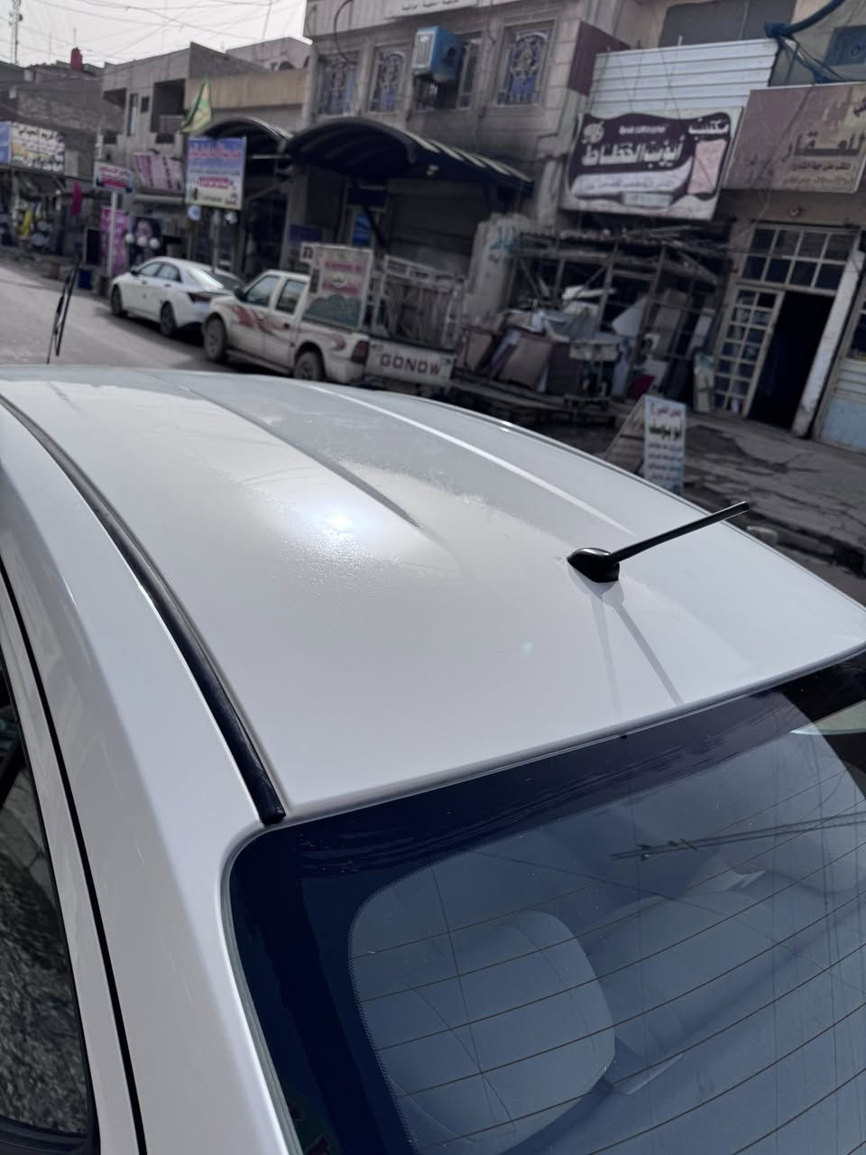 السلام عليكم.
نيسان صني هندي 2024
موصفات 4 جام كهرباء تحكمات التنتنة مغلفة اشاير بالمري 
السيارة جديدة ماشية 58 الف
بيها ضربة بطرف قبق الجنطة والدعامية الخلفية
ووراها
بيها رصعة بالجاملغ الخلفي صغير ورصعة بالجاملغ الاخر صغير
وبيها شخطة قليلة بالباب الأمامي 
مكفولة من كلشي كير مكينة صدر تايرات تبريد 
سعرها 120 وبيها مجال قليل كلش 
*********** 
مكاني بغداد الدورة ابو دشير 
السيارة باسمي
