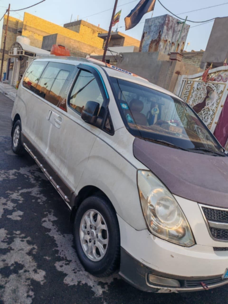 السلام وعليكم ستاركس ٢٠٠٩ ديالى انكليزي تحويل مباشر مصفره خط وبحث مكينه بيه بخار السياره مصبوغه حزام السعر ١١٥ وبيه مجال بسيط للاستفسار الاتصال على الرقم ***********
