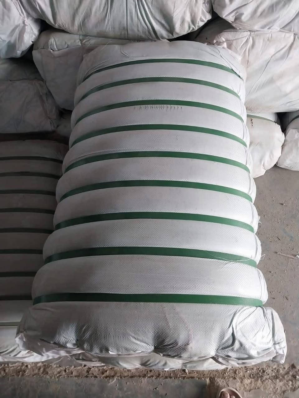 🌴 متوفر لدينا أكياس عِثق النخيل بجودة ممتازة 🌴
أسعار جملة _ ومفرد
قياس ٧٠ × ٩٠ 
حل عملي وفعّال لحماية عثوق النخيل والمحافظة على جودة الثمار طوال الموسم ✅
🔹 مميزات أكياس العِثق: ✔️ تحمي التمر من الطيور والحشرات والأتربة
✔️ تساعد على تقليل تساقط الثمار
✔️ تهوية ممتازة تمنع الرطوبة والتعفن
✔️ خامة قوية تتحمل الشمس والحرارة
✔️ مناسبة لمختلف أنواع النخيل
✔️ متوفرة بأحجام متعددة وجملة ومفرد
📌 مثالية لأصحاب البساتين والمزارعين الباحثين عن إنتاج أنظف وجودة أعلى للتم    
💰 أسعار مناسبة للجملة والمفرد

للاستفسار والحجز مراسلة الصفحة أو الاتصال: 📞 ***********

المكان : ذي قار الفجر _  فلكه الصدرين _ مقابل اسواق نصير خشان 
🌴 مكتب حيدر الركابي الزراعي— كل ما يحتاجه المزارع بمكان واحد
