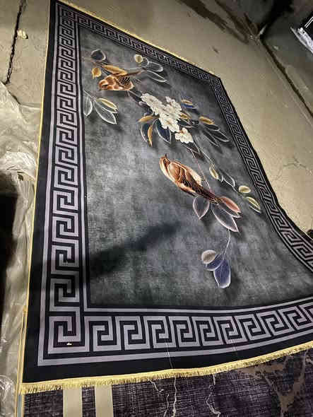 ثريدي 5*3 الأصلي الثقيل بأسعار مناسبه 
موجود بمجمع ابو حيدر (عماد الدلفي)
للتواصل ***********
