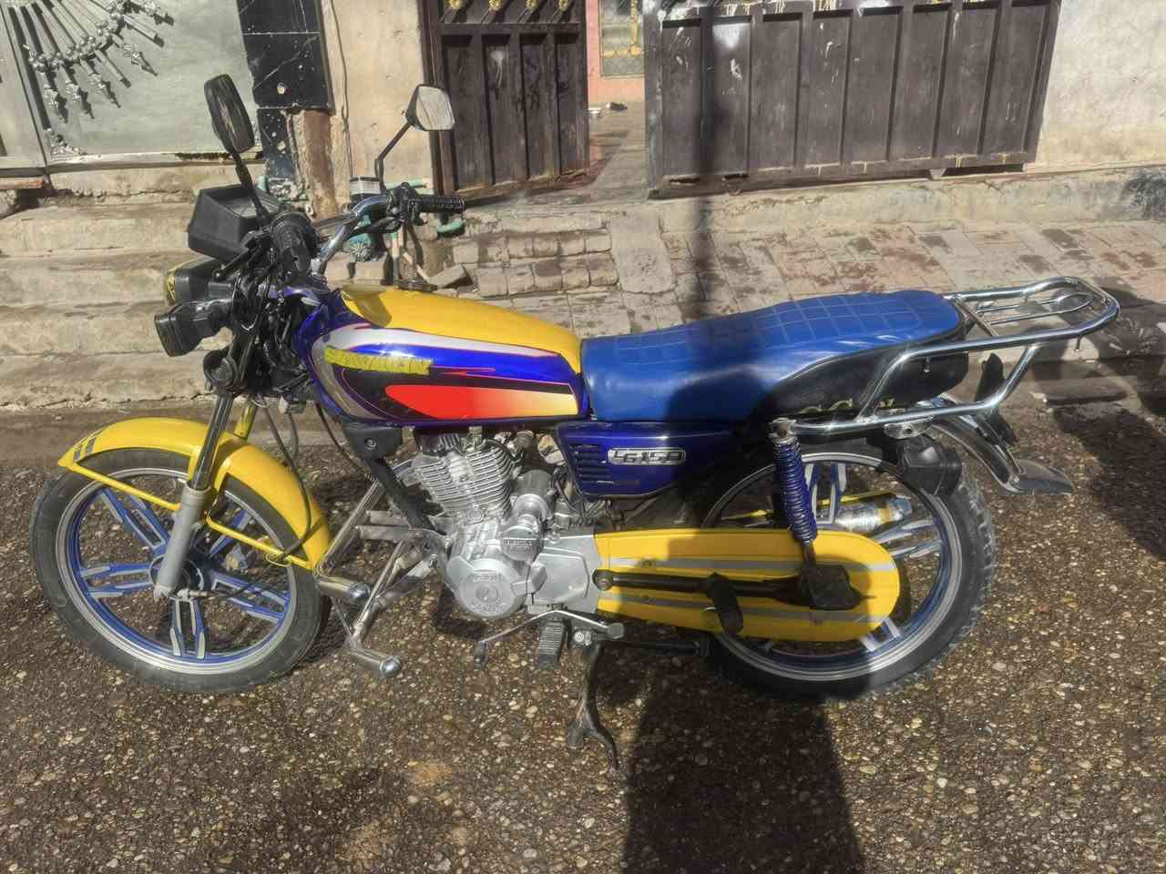 سيفان 22 #مسجل سنويه بدون لوحه مكاني رمادي 5كيلو السعر1300
***********
