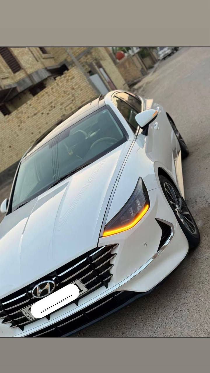 السلام عليكم
سوناتا ٢٠٢٣ خليجي فول ١ع١ 
كفاله عدا كم ملاحظه بسيطه
بصمه / بنوراما / بردات خلفيه // فول الفول
ماشيه ٥٥ ورقم شمالي سياره جديده حيل // 
ميكنه دوش 2500 
مكاني بصره 
سعر ٢٠٠ وبيه مجال 
*********** 
ما متواجد على الإنترنت
