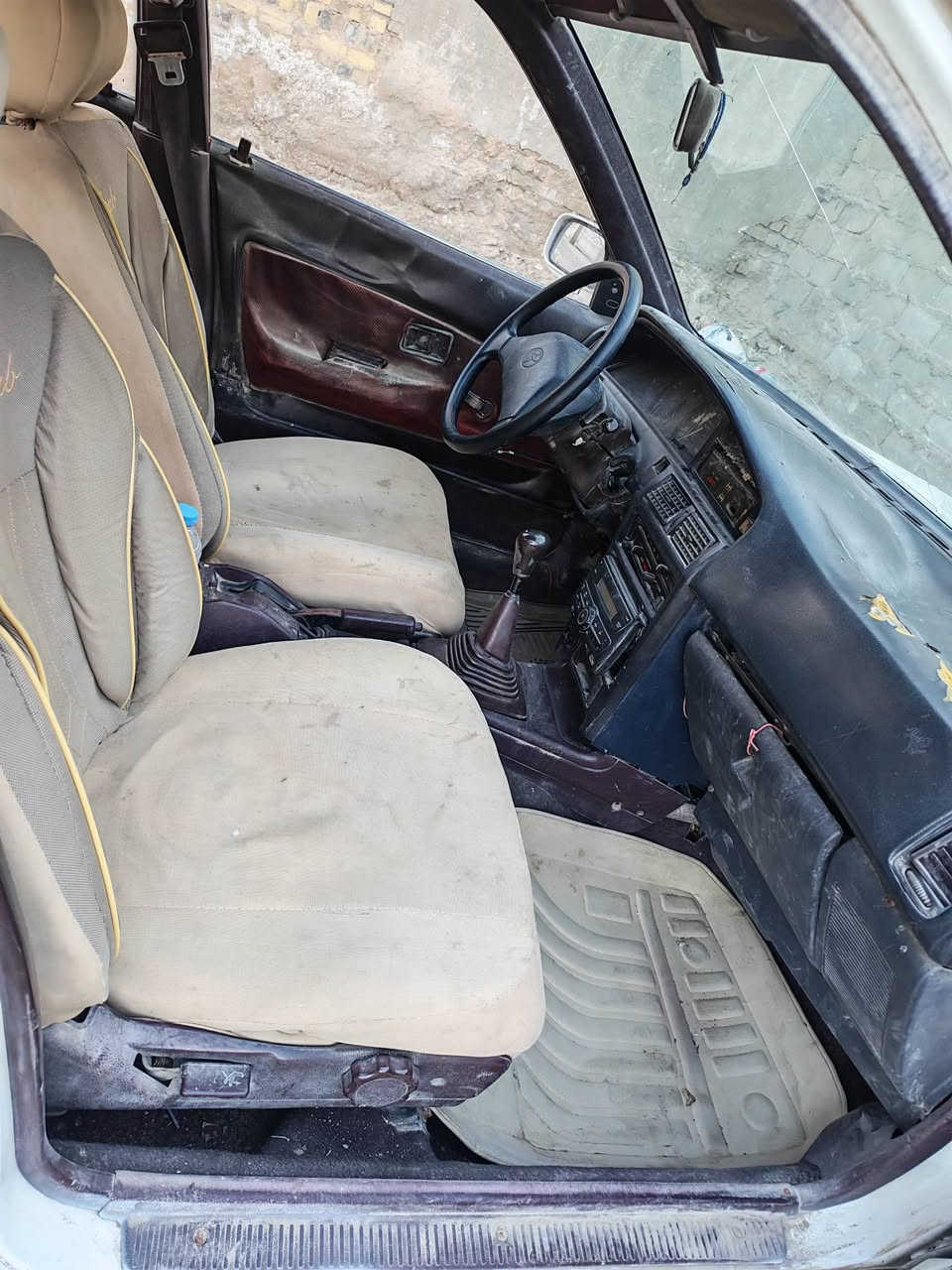 ٨٩ گير عادي
بأسمي رقم بابل سنوية لشهر السادس ٢٠٢٧
مصبوغة السيارة 
مكانها بالحلة 
السعر المطلوب ٣٢$
للتواصل *********** وبي واتساب .
