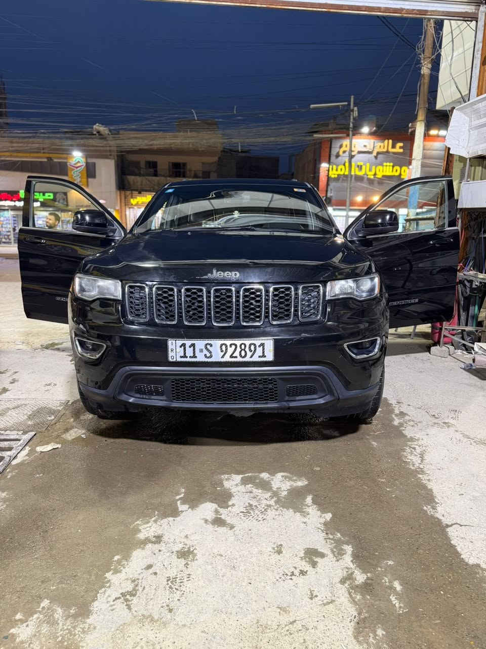 جيب كراند شيروكي - اسود - موديل 2020
رقم بغداد  لون اسود 
ماشيه 117 كم
مواصفات 
1-رادار  + جانبي + خلفي
2-اوتو بريك مانع تصادم امامي   
3-قياده ذاتيه 
4-تحديد مسار 
5-نقطه عمياء
6-دخول ذكي
7-نظام ( start/stop - ايكو - سبورت ) 
8-كشن كهرباء 
9-كشنات تدفئه 

20- ستيرن تدفئه

22- تحكم ستيرن جهتين  

24- جنطه كهرباء

حادثها جاملغ و بنيد راجع بارد 
مكفوله الدواخل مالته  
السعر 235
اي نقص مابيه 
اتصال او واتساب ***********
