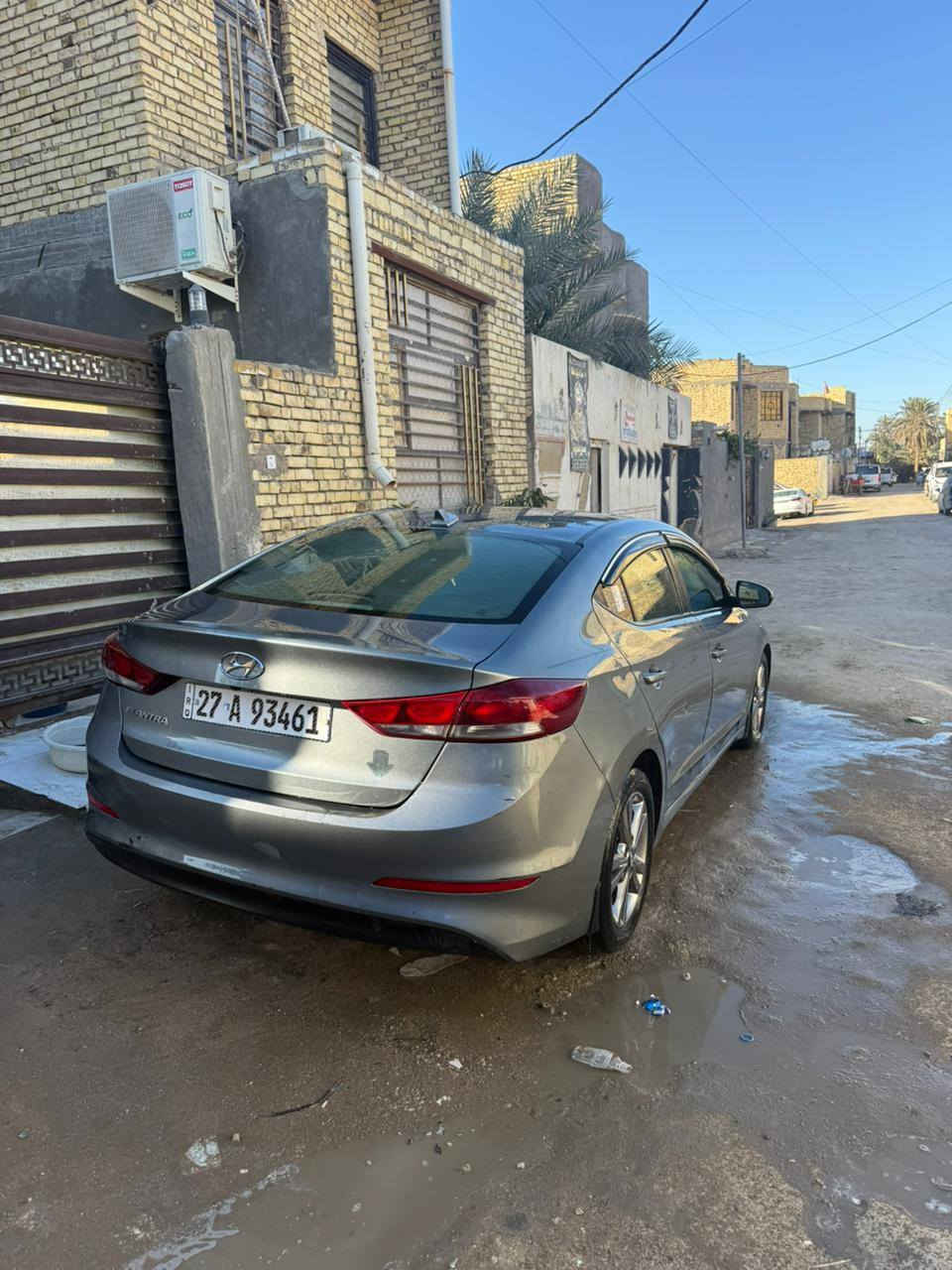 النترا 2018 للبيع هذا السونار مالته سيارة باسمي جاهزه تبريد تخم تايرات جديد حداديه  ***********
رايده ب120 وبيه مجال
