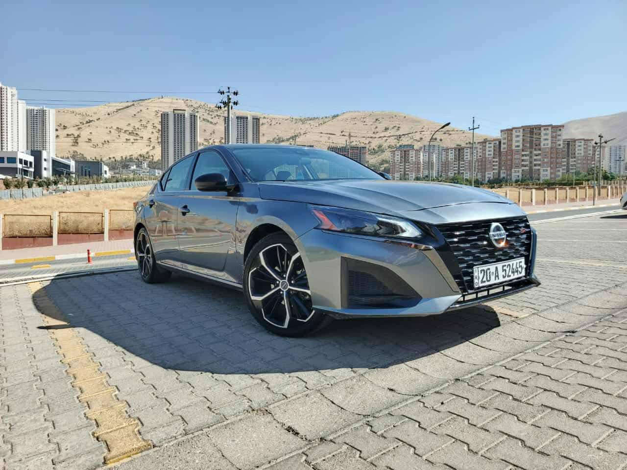 نيسان التيما موديل 23  قطعتين صبغ جامرلغ وبنيد بدون شواصي فول مواصفات SR السعر 165 
وبيها مجال للشراي للاستفسار ***********
