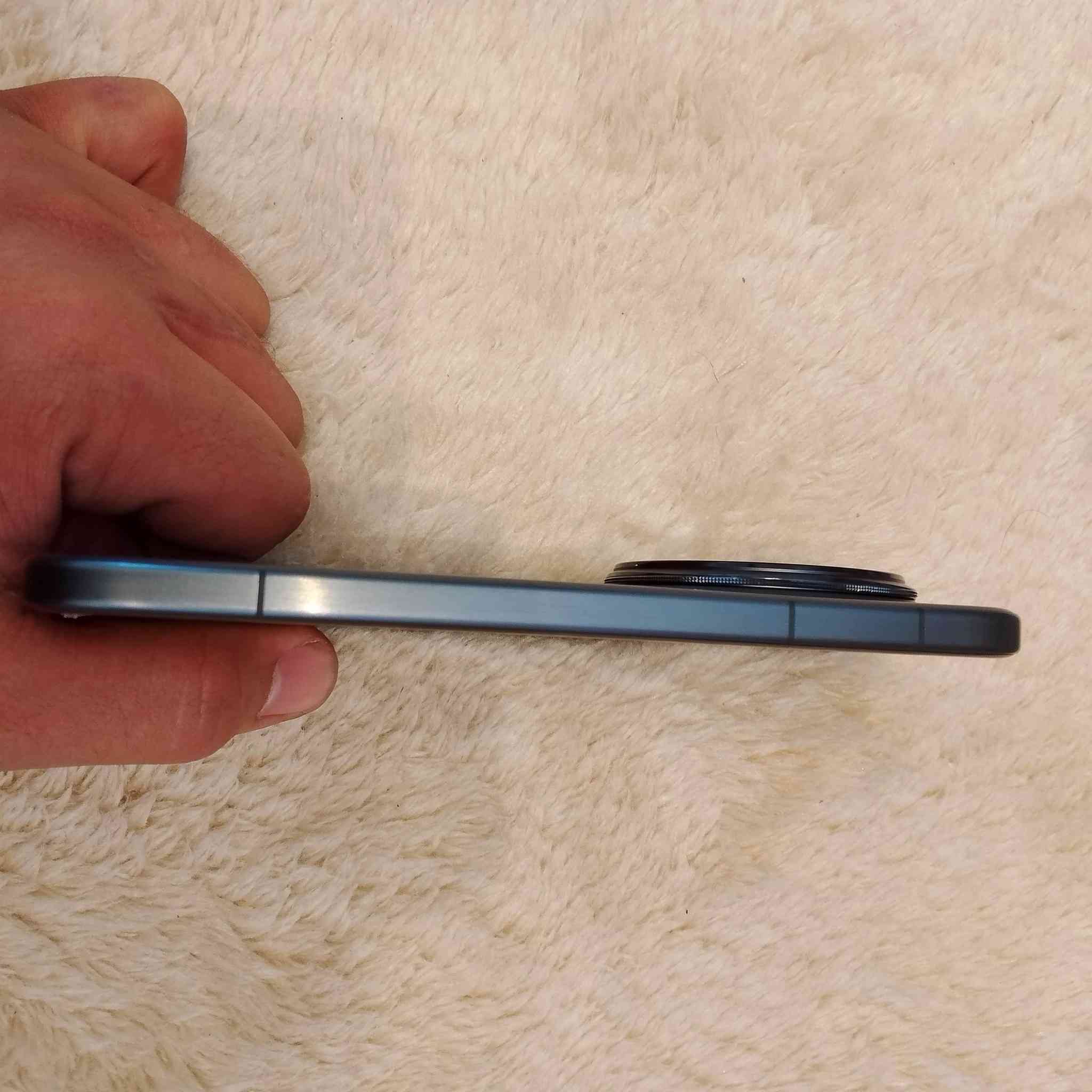 سلام عليكم للبيع او مراوس مع 
iphone 16 pro max 
سعر وتفاصيل خاص او واتساب 
***********
@ الجميع
