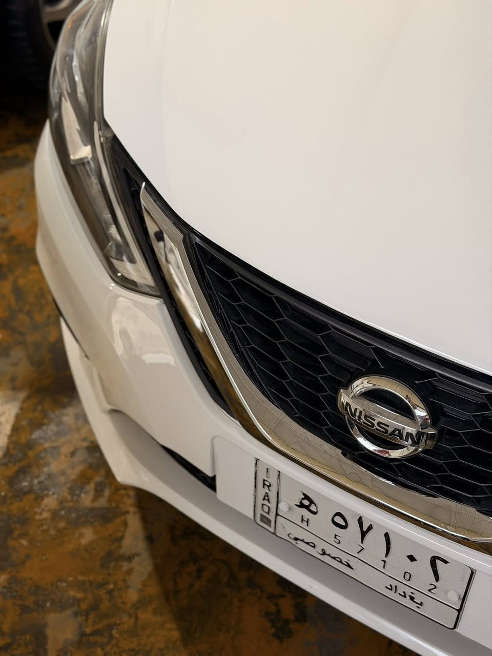 نيسان سنترا ٢٠١٨
السياره ماشيه ١٠٠الف
كير مكينه مكفولات 
سياره حادثها جامغ بنيد باب خلفي جاملغ خلفي هم مصبوغ اثر شخوط 
رقم الشاصي مرفق مع الصور
مكينه ١٨٠٠
السعر ١٠٥ بيها مجال

العنوان 
معارض البياع الشارع الثالث معرض القمة 

‭0787 458 9315‬
