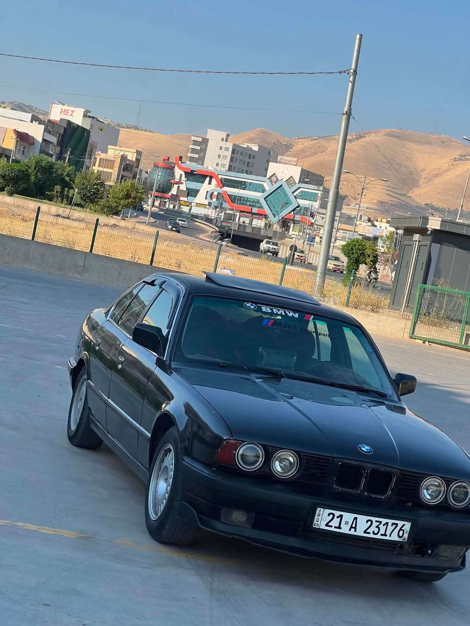 bmw 1993 کامل هەموو گیانی بەشەرت تەبرید و گەرمی و کارەبای گیر و مەکینەو ئەکسل بەشەرت گێر و مەکینەی ئەرنەب بی نوقسانی هەموو گیانی ئیش ئەکات ئارپی ئیم و حەماوەو گیچی بەنزین کیلۆمەتری ئیش ئەکات و مەزبوتە قوەتی خۆشی و بی مەسرەفی هەیە بی داعم و لیدراوی تەنها مووسە سەنەوی تا ٢٧ تازەیە خرام بەناو کردن بە شەرت ***********
*********** 
شوین سلیمانی نرخی ٤٧ گەلا و مەجال السليمانية, العراق
