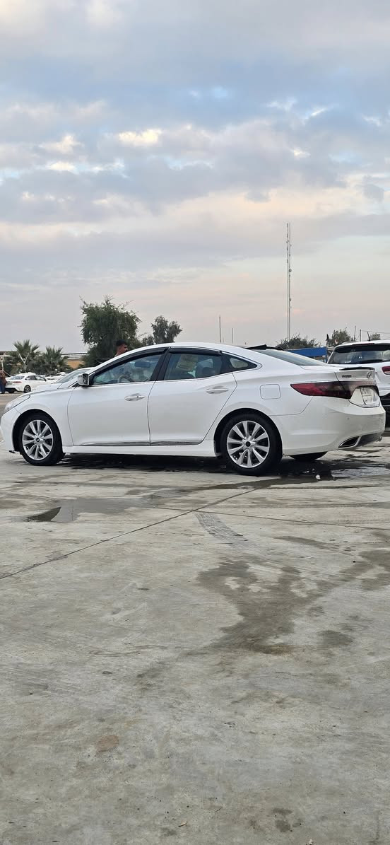 السلام عليكم
للبيع ازيرا 2011  رياضي مضلع

6 سلندر 3800

مكينه كير شرط فول 

حدادية زينه 

مواصفات الازيرة معروفه باقي تفاصيل اتصل وبلخدمة 

مكاني ديالى ناحيه كنعان 

سعر السيارة 105 

***********
