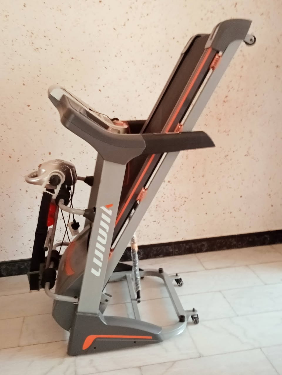 للبيع جهاز جري جبلي وعادي همين يشتغل
وياه جهاز تكسير الشحوم ابو البصمه يشيل 150
كيلو السعر 350 وبي مجال المكان بغداد جميله شارع71 مقابيل حسينه الانصار


**إذا كنت صاحب هذا الإعلان وتريد حذفه لأي سبب، رجاءا أرسل رسالة إلى الدعم الفني**