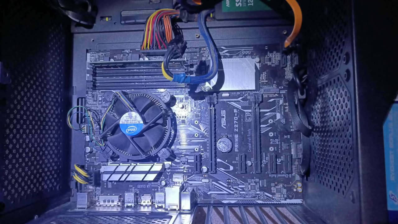 من رخصة الادمنية
عندي كومبو بورد ومعالج مع مروحة تبريد لل معالج للبيع
البورد Asus prime z270_p
المعالج i5 جيل 7
موجود وياه كرت شاشة amd r9 290x
أو لل مراوس مع مذربورد b450 و معالج رايزن  أو مع كرت gtx 2070s


**إذا كنت صاحب هذا الإعلان وتريد حذفه لأي سبب، رجاءا أرسل رسالة إلى الدعم الفني**