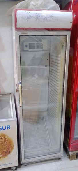 سلام عليكم
ثلاث عارضات وثنين مجمتات للبيع السعر 
والاستفسار الرقم ‏‪***********‬‏
المكان كربلاء طوريج شارع البلديه مقابل معمل الثلج
