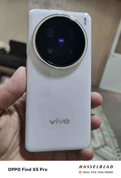 Vivo x200 pro 
12/256
Battery 100
خاوێنی ١٠٠٪
گەیاندن بەردەستە
0773 172 1231 السليمانية
