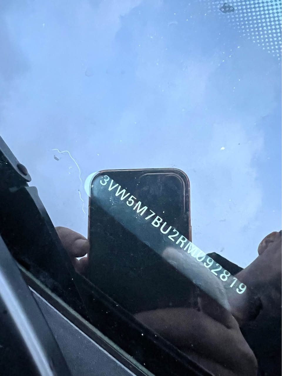 فوكس واكن جيتا وارد امريكي للبيع او مراوس
موديل 2024 ماشية 20 الف 
بدون صبغ بدون ارباكات شرط 
مواصفات السيارة 
شاشة كبيرة 
كاميرا خلفي 
رادار امامي 
حساسات خلفي 
بريك بصمة 
ويل كروم 
لآيت زينون 
تحكم استيرن
تحديد سرعة 
تترقم شمالي. اربيل. دهوك. سليمانية. 
العنوان اربيل 
السعر 139 ومجال 
واتساب *********** أربيل, العراق
