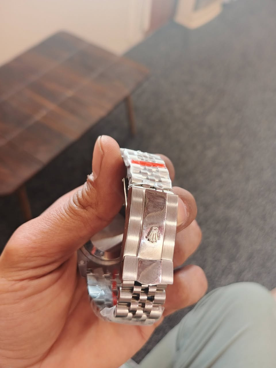 ساعه رولكس ختومات موضحه كدامكم مال امزون سعرها 60 الف


**إذا كنت صاحب هذا الإعلان وتريد حذفه لأي سبب، رجاءا أرسل رسالة إلى الدعم الفني**