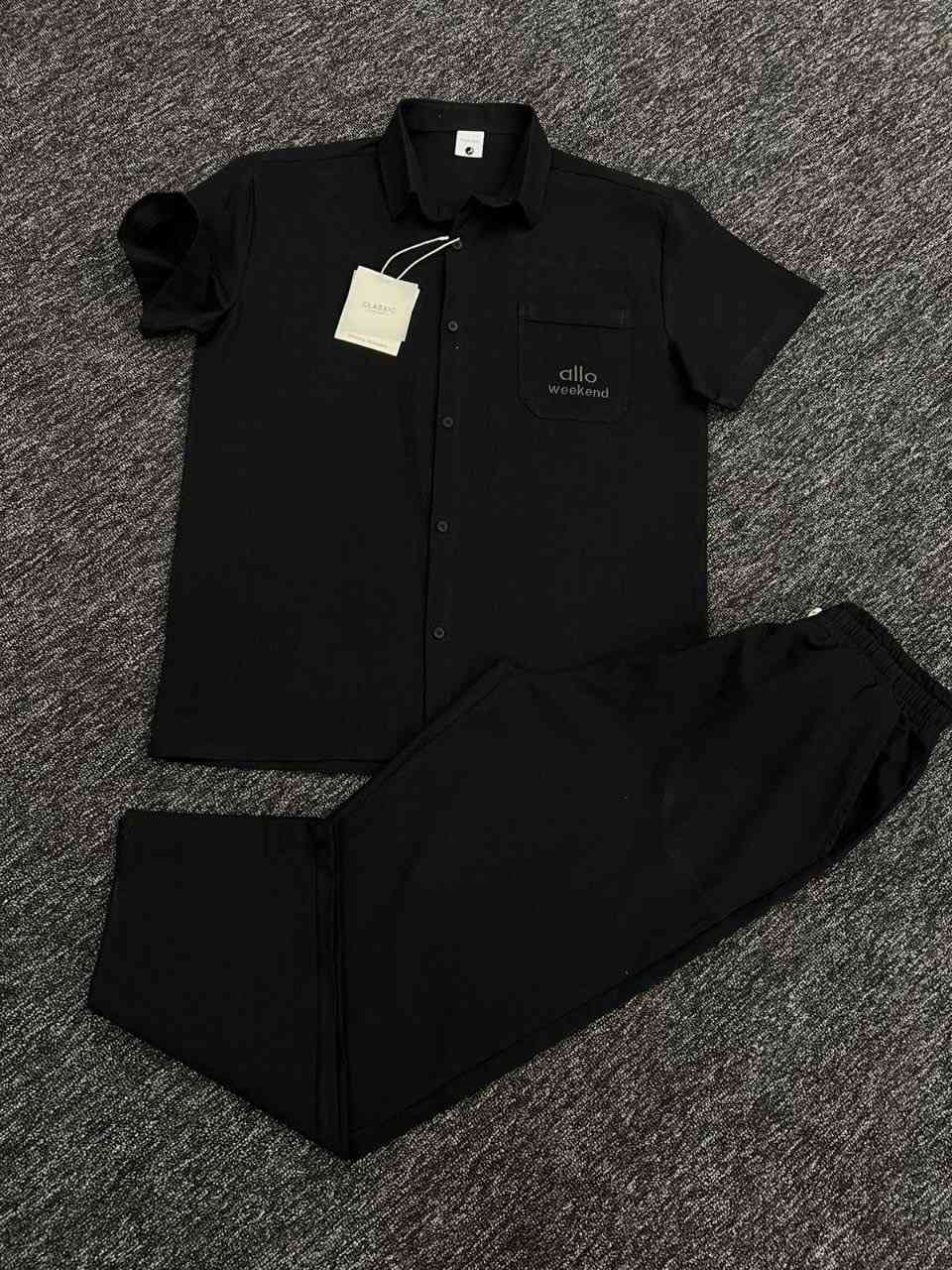 سوت خام صيني اصلي ماستر كواليتي
قياس M_3X
عدد الشد 40 قطعه 
السعر  القطعه 27 الف
سعر الشد مليون و80الف
كارتونه تجي نقشه وحده بلوانه


**إذا كنت صاحب هذا الإعلان وتريد حذفه لأي سبب، رجاءا أرسل رسالة إلى الدعم الفني**