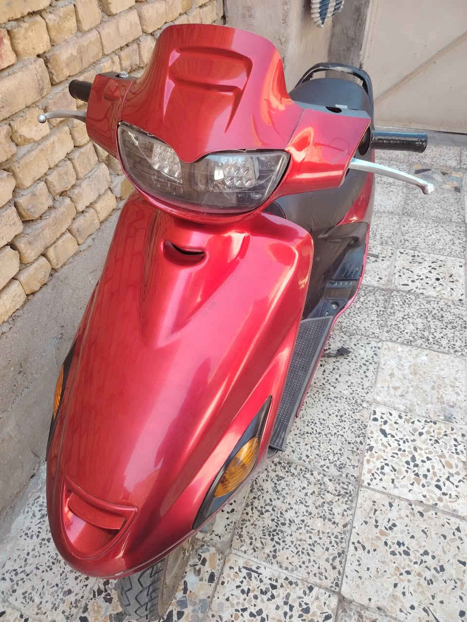 السلام عليكم ورحمة الله وبركات دراجه البيع فراشه فحل نضيفه انضف من الصوره مفتوحه بس بستم السعر 400 وبيه مجال الشراي يدلل رقم ***********
