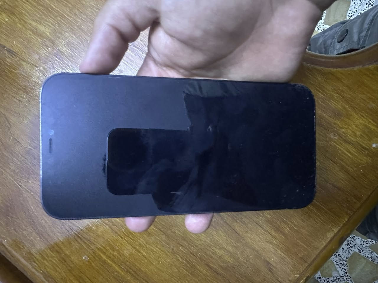 آيفون ١٢ برو ماكس للبيع
الذاكره ٥١٢
البطاريه ٧٧ تقره 76 بالحاسبه صرفه حلو باليوم اشحنه مره وحده اويطول اهواي 
امبدل شاشه اصليه 
العنوان بغداد حي اور قرب جامع الفردوس 
الفيس إيدي من يجي التحديث يشتغل حته بالحاسبه ما يقره امبدله 
السعر ٣٥٠ أو بي مجال بصيط حك الجيه 
***********
