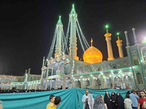 اخر المقاعد  سارع بتسليم جوازك 
تعلن  🌇حملة الامام المهدي ع 🌇 
 الى ايران زياره علي ابن موسى الرضا 
عن طريق البري 
والسيده معصومه ع  
  قم.  مشهد   
طريق بري 
اهلنا وناسنا في السماوة الحبيبه
 لزيارة الامام الرضا ع 💒
والسيده فاطمه المعصومه ع 🏨
6 \ ايام مشهد المقدسة زيارة الامام الرضا ع
زيارة ياسر وناصر اخوان الامام الرضا ع 
حديقه الحيوان  💒
مدينه باغ مشهد 💒
قم الامام الرضا ع 
مدينة شانديز الجميله 🎢🏖
شللات نيشابور وقدم الامام الرضا ع
3ايام قم المقدسة 
 السيده فاطمه المعصومه ع 🌇
مسجد جمكران🌇  
اولاد الامام زين العابدين 🌇
مقام نبي الله الخضر 🌇
 مقام الاربعين علويه🌇
زيارة بيت النور 🌇
. مقام الامام موسى المبرقع  ابن الامام محمد الجواد 
سارع بلحجز   
مدة الرحله 10  يوم 
بلاش بلاش.  225 الف 
سكن نقل وكافة الرحلات السياحيه  
بوفي مفتوح طعام كامل في مشهد
من السماوة الى السماوة 
المتعهد ابو حسين الجابري 
السماوة الحيدريه 
***********
***********
