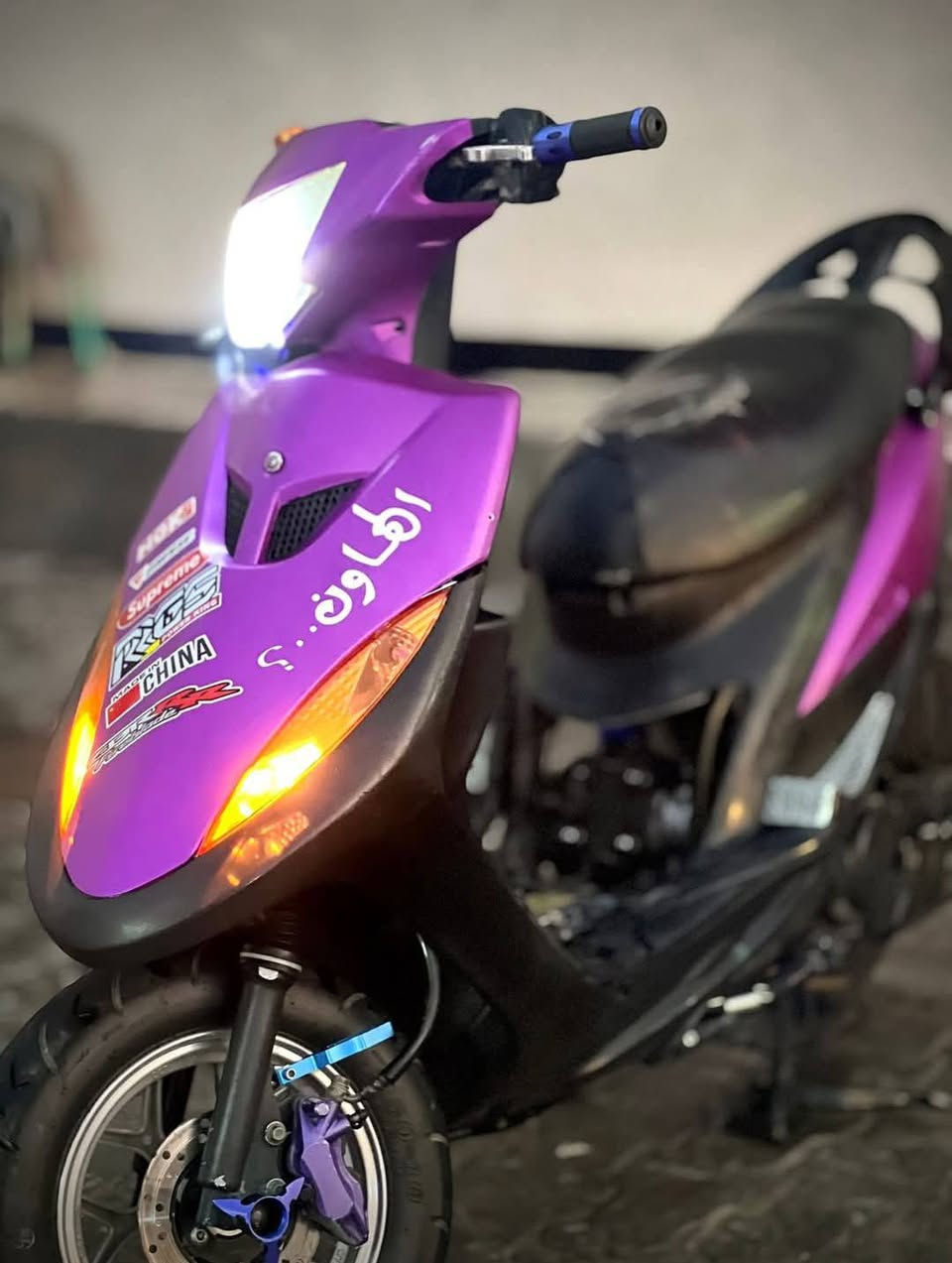 سلام عليكم دراجه ماكس للبيع بوشة55شلعا تشك الكاع ومعدل بيهة رون قوي دراجه مزوعه تزويد
قبق عمبار 
قبق فلاوين

قطرة رياضي 
صالنصه رياضي 
كشن 4ولفات 
يدات بانزين رياضي . يدات بريك رياضي +حساس
وياله رياضي عنكبوت 
عداد اكتروني
فج كدام رياضي 
سيم بانزين رياضي +كفرات اربعه ولفات +سبايدر4ولفات
زوج تايرات جدد +دبلات كدام +دبلات وره كلا شغال
سلف هندر كله شغال  كهربائيات كاملة
بباي اربع اشاير مكاني نجف 
سعر 620وبيهة مجال الشراي بي خير ويدلل🏍️
***********
