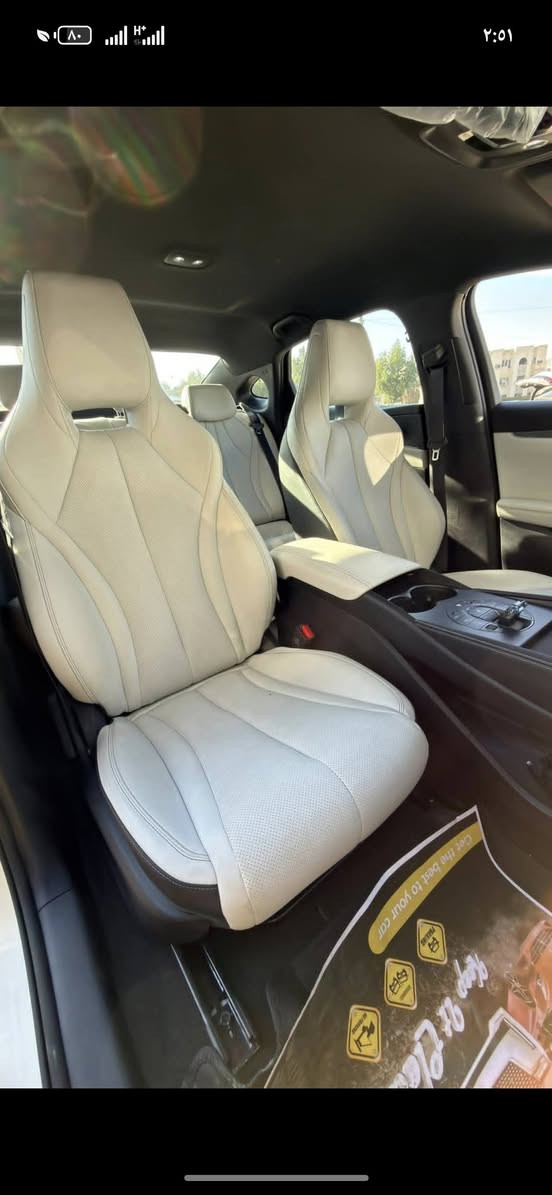 سيل 6 موديل ٢٥ سنويه وبليته
شاشه دواره 5 كامرات بدون فتحه رقم بغداد بسمي 
مكاني بغداد ماشيه ٤ الف 
سعره ٢٢ ونص 
***********
