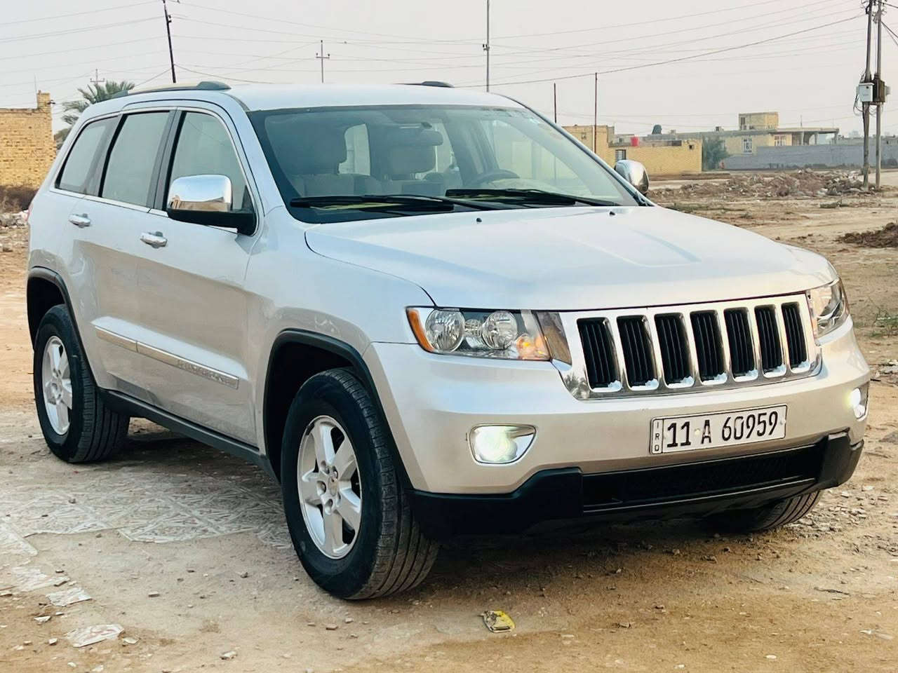 السلام عليكم للبيع
جيب لاريدو 2011 اصل رقم بغداد تحويل مشروع وطني سنوية 28 رقم دولي وارد أمريكي تبديل بنيد اصلي بدون دواخل وبيه رشات تجميل مكينه 3600 مامفتوحة كير عصة شاشة جييرة سيارة جديدة وجاهزة كلش تخم تاير وتبريد وحدادة مكفولات مكانه ناصرية
. ***********
***********
سعره 138
