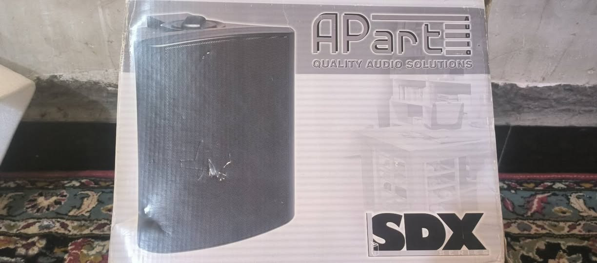 السلام عليكم متاح زوج سبيكر يفيد للأماكن العامة والكوفيات صوت نقي وعالي السعر 75الف  مكان بغداد الشعله وعندي خدمة توصيل داخل بغداد


**إذا كنت صاحب هذا الإعلان وتريد حذفه لأي سبب، رجاءا أرسل رسالة إلى الدعم الفني**