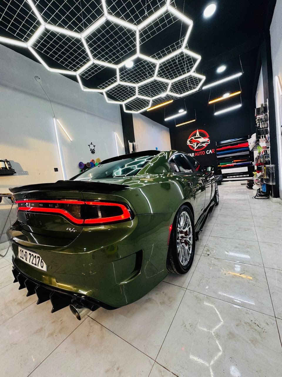 السلام عليكم سعر بلاش ماكو بكل العراق 219 قفل قفل مستعجل عل بيع 
جارجر 2022 Rt 5700 سوبر تراك باك 
بدون ايرباك بجم كبس ماشية 20 الف فقط 
السيارة زيرو شركة حجرات وسطيات كله بلاد 
الحادث بابتين ونص جاملوغ فقط بدون دواخل بدون ايرباك 
*فجوج بريمبو 
*كشنات حضن كنتارة
*LED متغير زرع 
*LED داخلية 
لايت زينون 300$ 
دوسات كاربون فايبر ولحية كاربون فايبر 
دفيوزر + سبايدر 
وهواي تفاصيل بيها 
العنوان ديالى الخالص هبهب 
 متوفر واتس ***********
