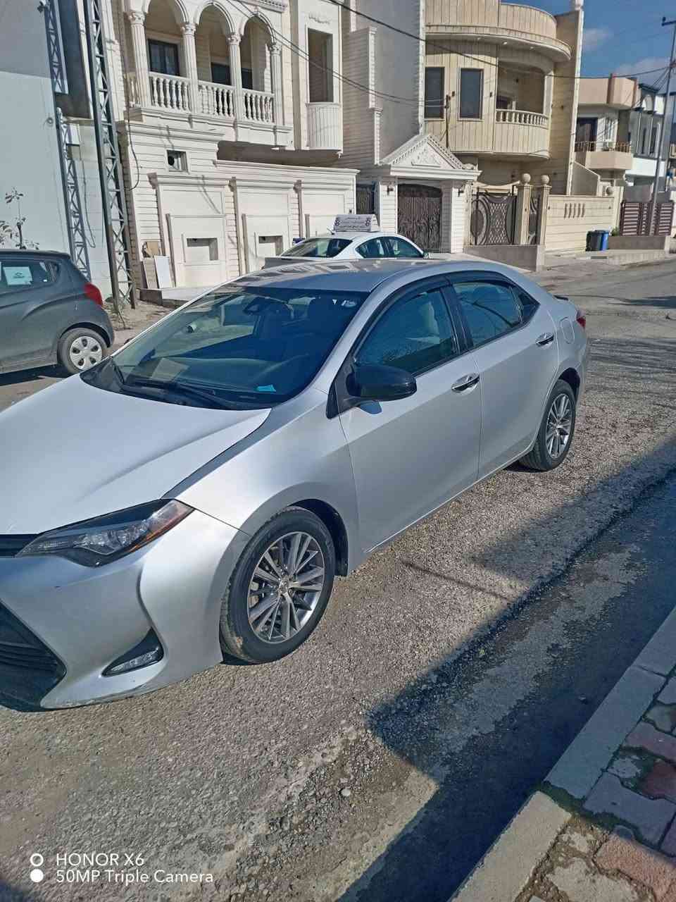 السلام عليكم للبيع تويوتا كورلا مديل 18 ضررها قطعتين جامرلغ وبنيد بدون دواخل بدون شاصي 
سعرها 138 مكاني كركوك دفتر بانزين بيها 
***********
