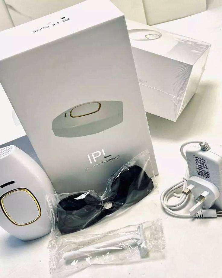 السلام عليكم
للبيع جهاز ليزر ipl الاصدار الاول ( الاصلي ) 

الجهاز بعده جديد و ممفتوح أصلا يوصلكم بالغلاف مالته 

اللون : ابيض 
عدد الومضات : 500 الف ومضه 
المُلحقات : نظارات _  شفرة حلاقه _ الشاحن

التوصيل داخل بغداد مجاناً مع كارت ضمان سنتين

للاستفسار واتس اب ***********
