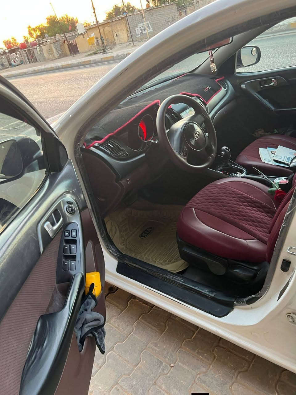 سيراتو موديل 2011 خليجي
 تحكم ستيرن أشاير بلمري  شاشه كامره حساست رقم كربلاء باسمي هزه جديده بيها رشات صبغ بدون دواخل ولا معجون والباقي  جاهزه  سياره منضومه بانزين باتري جديد بعده بضمان كير 6
كير ومحرك مكفول   السعر95 المكان كربلاء ا غير متواجد على الفيس للاستفسار ***********

سونار موجود
