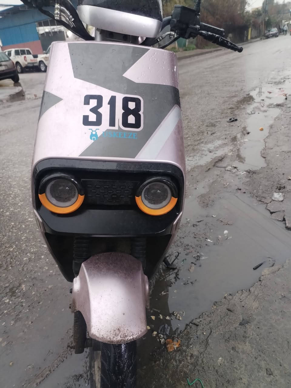 للبيع
ماطور شحن فول نضافه
السعر 500وبي مجال
للتواصل خاص


**إذا كنت صاحب هذا الإعلان وتريد حذفه لأي سبب، رجاءا أرسل رسالة إلى الدعم الفني**