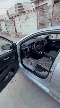 سلام عليكم كية ريو ٢٠٢٣ شهر ١٢ طالعة ب ٢٠٢٤ 
امريكي بدون حادث حادثهة صطحي وخفيف جدا ابيعلك بدون حادث دعامية ونص شير جاملغ بارد 
مكان كربلاء 
سيارة ماشية ٥٠٠ يعني زيرو 
***********
