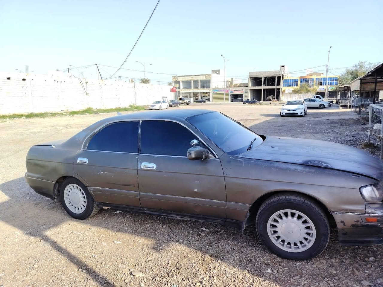 سلام عليكم اكراون بطه السياره ادوات حبل حبل حبل السياره جاهزه وشغاله وتجي تفحص وتشوف بعينك 
محرك 3000،،،،،،السياره معروضه 20وبيه مجال مكانه الضلوعيه الاتصال على الرقم ***********
