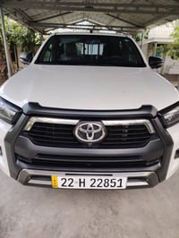 هايلوكس ادفنجر 2024 ماشيه 64 كفاله عامه اربع كامرات حساس امامي وخلفي م...